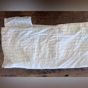 Land of Nod 100% Cotton White Twin Dust Ruffle